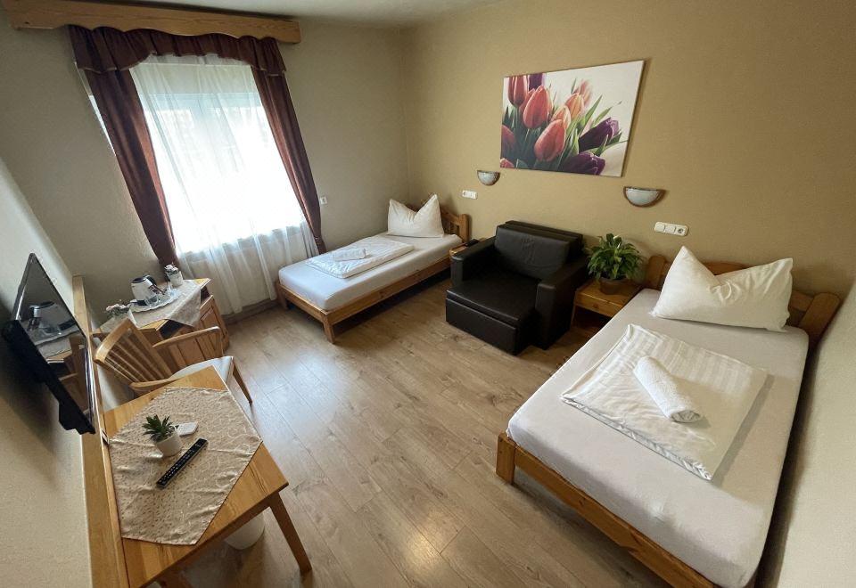 Hotel KarinHotel Overview