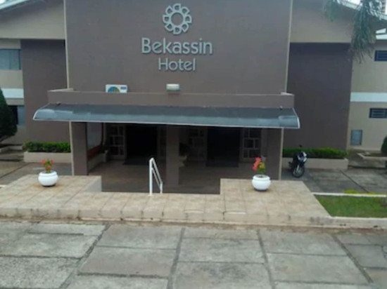 博图卡图贝卡希酒店