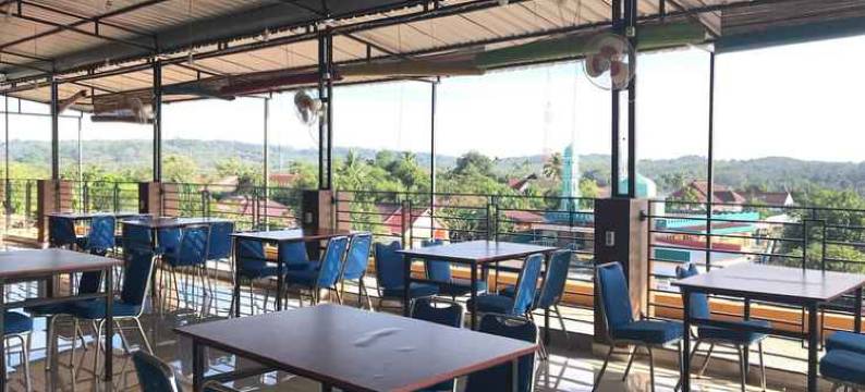 拉哈特卡莉丝塔酒店(Hotel Callista Lahat)图片