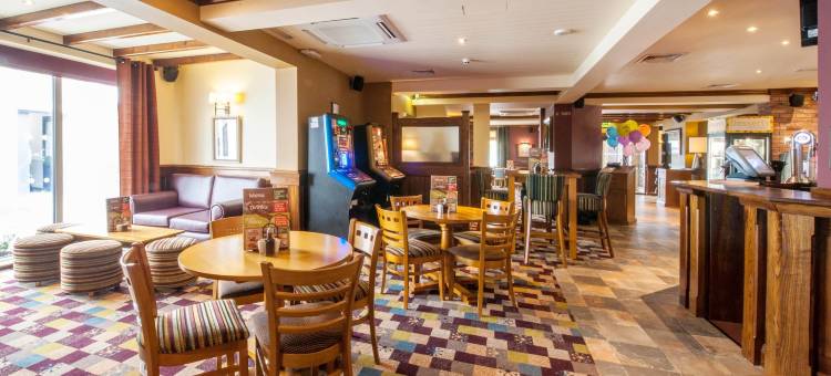 特伦特河畔斯托克哈雷普瑞米尔酒店(Premier Inn Stoke-On-Trent (Hanley))图片