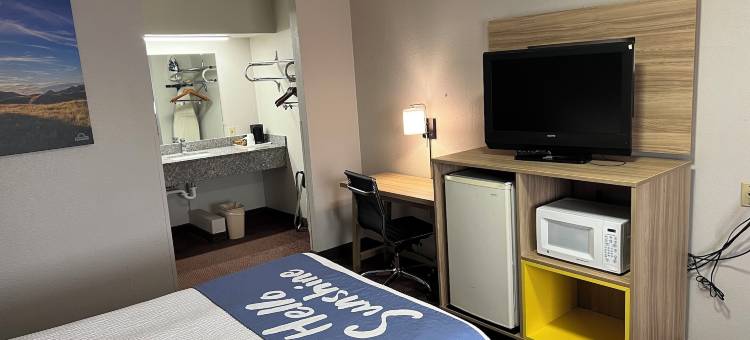 普瑞特戴斯酒店(Days Inn by Wyndham Pratt)图片