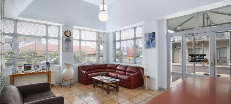 新英格兰汽车旅馆(New England Motor Inn)图片