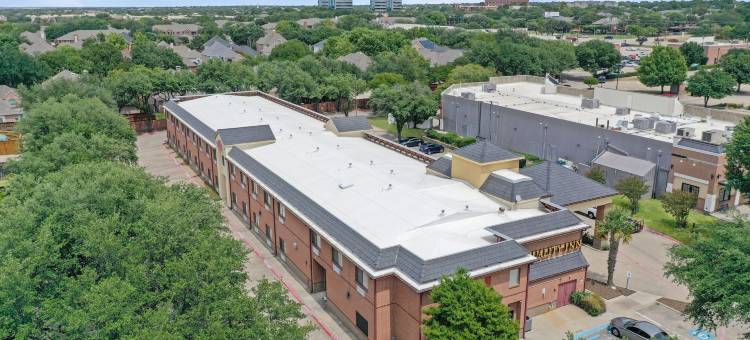 达拉斯西普莱诺凯艺酒店(Quality Inn West Plano - Dallas)图片