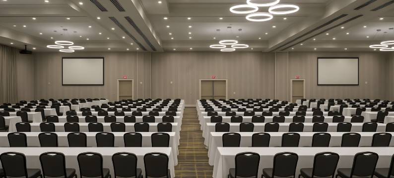 休斯顿西北威洛布鲁克假日套房酒店(Holiday Inn & Suites HOUSTON NW - WILLOWBROOK by IHG)图片