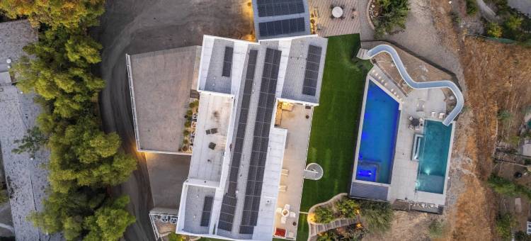 Luxe la Escape w/ Pool, Views & Game Room Alta Vista Estate by Avantstay图片