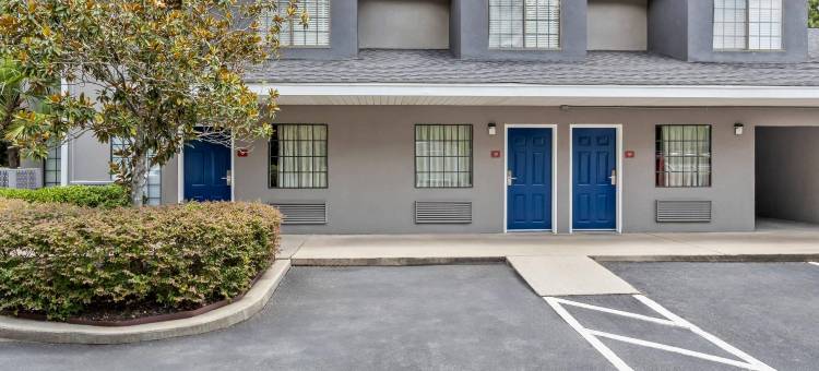 伊克诺旅馆套房凯斯 I-26 机场(Econo Lodge Inn & Suites Cayce I-26 Airport)图片