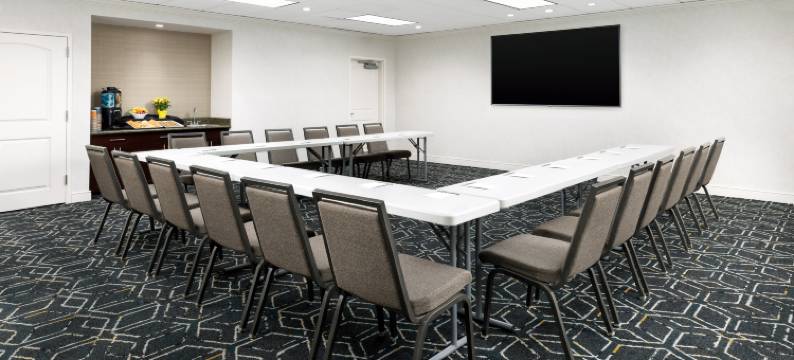 普茨茅斯Homewood Suites by Hilton(Homewood Suites by Hilton Portsmouth)图片