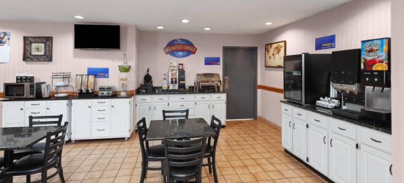 伊利诺伊切斯特呗盟酒店(Baymont by Wyndham Chester IL)图片