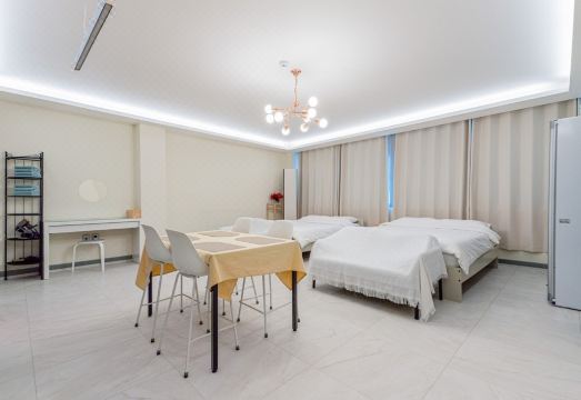 Jeonju Hanok Village Private House Deoksugung Annex Hotel Overview