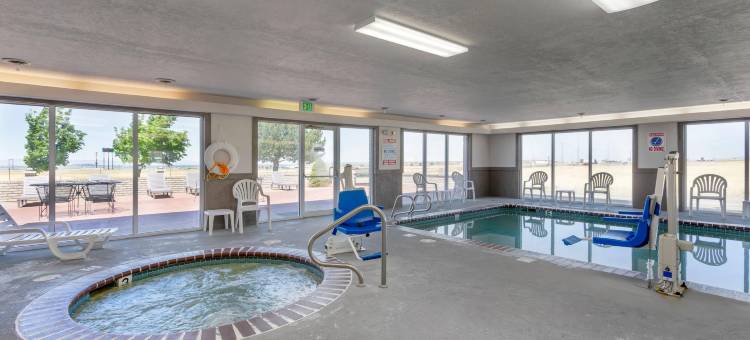 菲尔莫尔 I-15 凯艺套房酒店(Quality Inn & Suites Fillmore I-15)图片