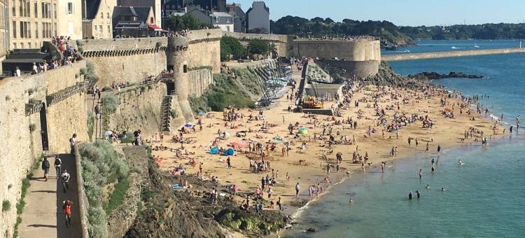 Holiday Home in Paramé near Saint-Malo Beaches图片