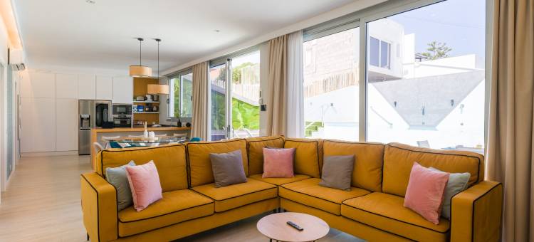Villa in Maspalomas with Private Heated Pool图片