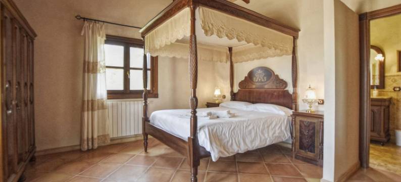 Spacious Petra Getaway with Pool图片