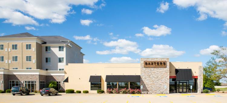 Holiday Inn & Suites 布卢明顿 - 机场(Holiday Inn & Suites Bloomington-Airport)图片