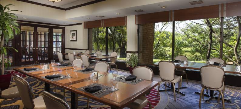 莱尔内珀维尔希尔顿逸林酒店(DoubleTree by Hilton Lisle Naperville)图片