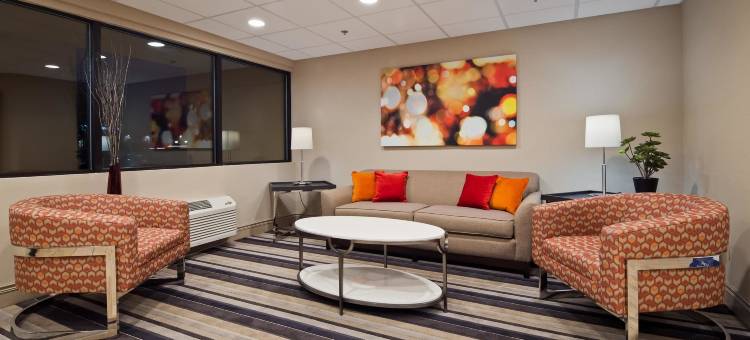 罗彻斯特市场贝斯特韦斯特酒店(Best Western Rochester Marketplace Inn)图片