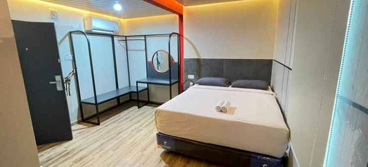 萨布里纳城市酒店(Sabrina Paninsula Hotel Pekanbaru)图片