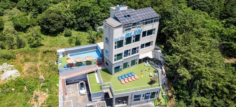 巨济俊先生泳池别墅酒店(Geoje Mr. Jun Kids Pool Villa)图片