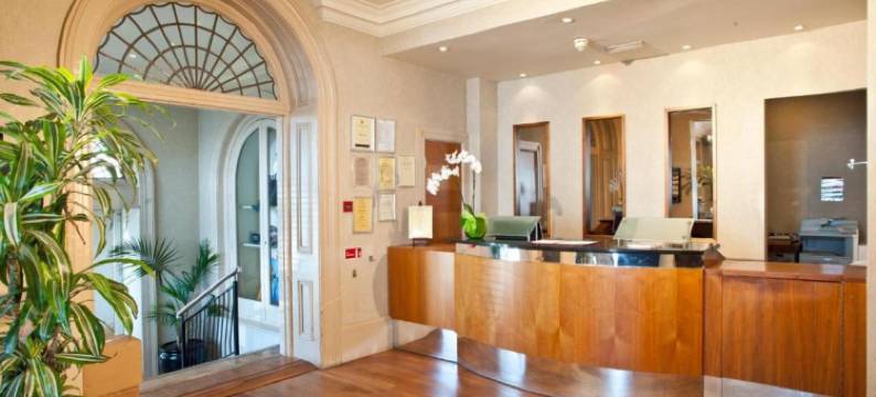 伯恩矛斯贝斯特韦斯特Sure东悬崖酒店(Bournemouth East Cliff Hotel, Sure Hotel Collection by BW)图片