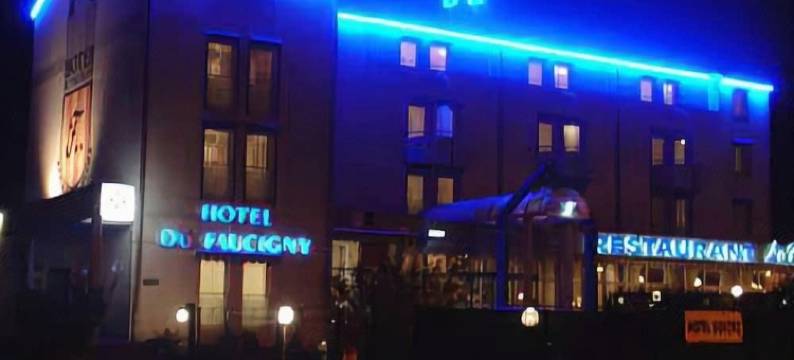 福西尼西克鲁斯原创城市酒店(The Originals City, Hôtel du Faucigny, Cluses Ouest)图片