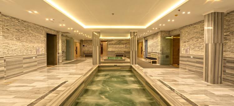 因维迪亚珊瑚海滩提兰(Invidia Coral Beach Tiran)图片