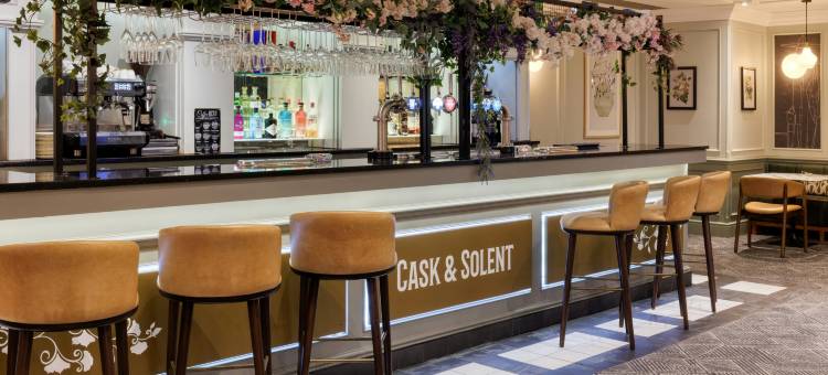 南安普敦希尔顿逸林酒店(DoubleTree by Hilton Southampton)图片