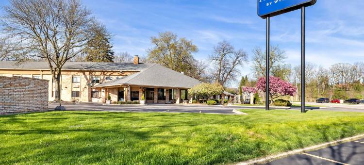 德拉菲尔德AmericInn酒店(AmericInn by Wyndham Delafield)图片