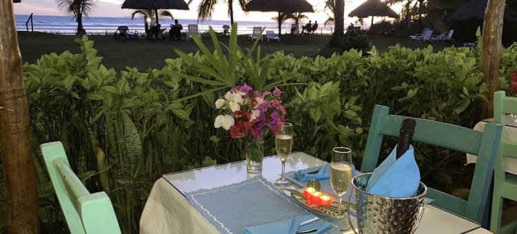 拉斯拉哈斯海滩度假村(Las Lajas Beach Resort)图片