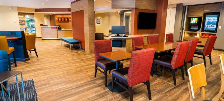 拉斯维加斯体育场区TownePlace Suites套房酒店(TownePlace Suites Las Vegas Stadium District)图片