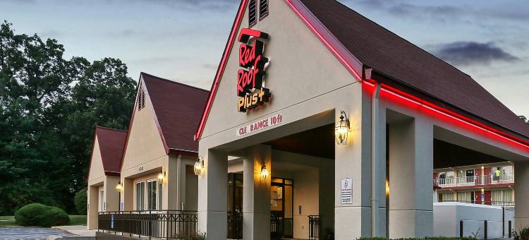 华盛顿哥伦比亚特区-洛克维尔红顶PLUS+酒店(Red Roof Plus+ Washington DC - Rockville)图片