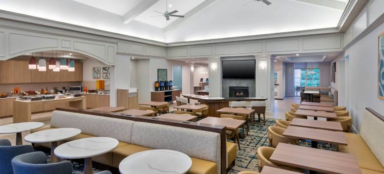 霍利奥克斯普林菲尔德北Homewood Suites by Hilton(Homewood Suites by Hilton Holyoke-Springfield/North)图片