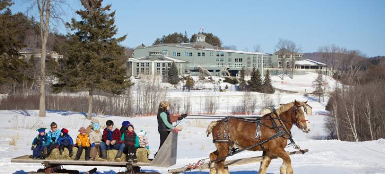 迪赫特度假酒店(Deerhurst Resort)图片