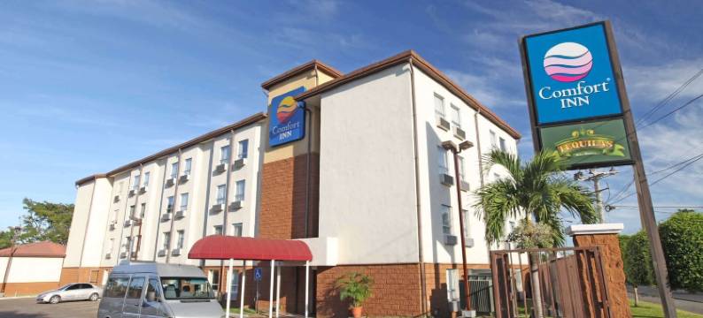 舒适酒店-雷阿尔圣米格尔(Comfort Inn Real San Miguel)图片