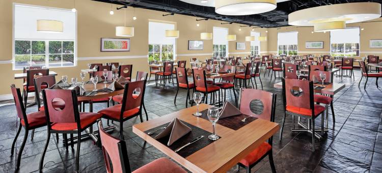 黎明城索格拉斯米尔斯希尔顿逸林酒店(DoubleTree by Hilton Sunrise - Sawgrass Mills)图片