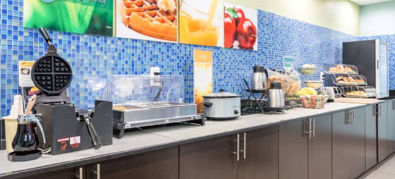 品质套房酒店(Quality Inn & Suites Alma I-40)图片