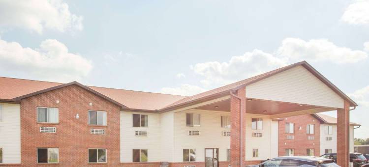 蒙莫斯温德姆速8酒店(Super 8 by Wyndham Monmouth IL)图片