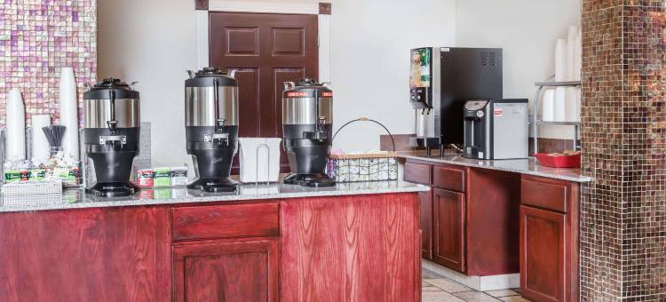 达拉斯爱田机场浩枫温德姆公寓(Hawthorn Extended Stay by Wyndham Dallas)图片