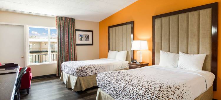 费尔蒙特因恩苏伊特斯-斯特劳兹堡-波科诺斯(Fairmount Inn & Suites - Stroudsburg, Poconos)图片