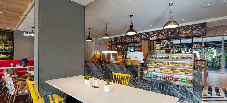 弥泰雅拉玛九酒店(Maitria Hotel Rama 9 Bangkok - A Chatrium Collection)图片