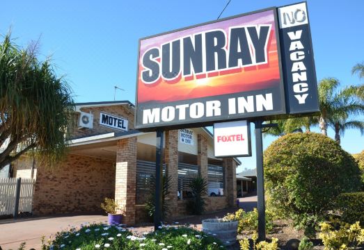 Sunray Motor Inn Hotel Overview