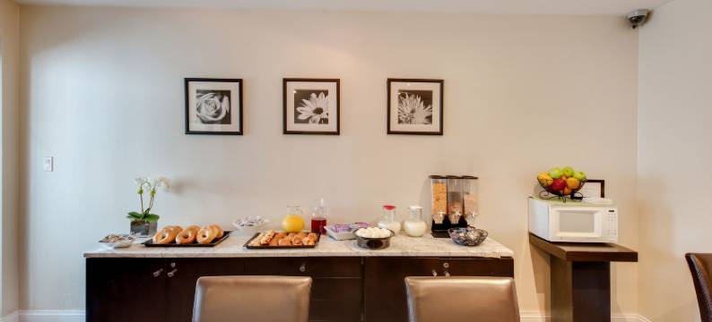 安德鲁酒店(The Andrew Hotel)图片