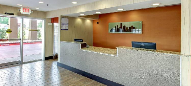 阿林顿6号汽车旅馆(Motel 6 Arlington, TX)图片