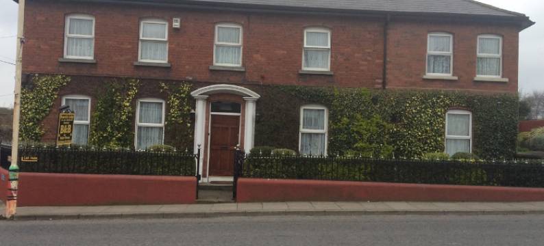 罗斯维尔旅馆家庭旅馆(Roseville Lodge B&B)图片