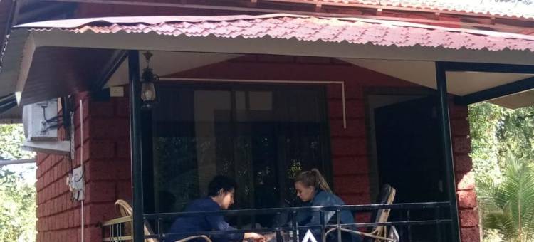 红屋顶农场旅馆(Red Roof Farmhouse)图片