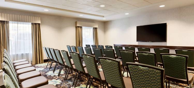 波特兰/希尔斯伯勒长青公园欢朋酒店(Hampton Inn & Suites Portland/Hillsboro-Evergreen Park)图片