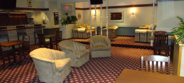 特伦顿温德姆华美达酒店(Ramada by Wyndham Trenton)图片