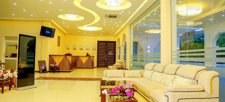 萨鲁蓝宝石酒店(Saru Blue Sapphire Hotel)图片