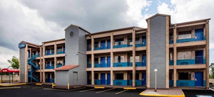 Travelodge by Wyndham Houston Hobby Airport图片