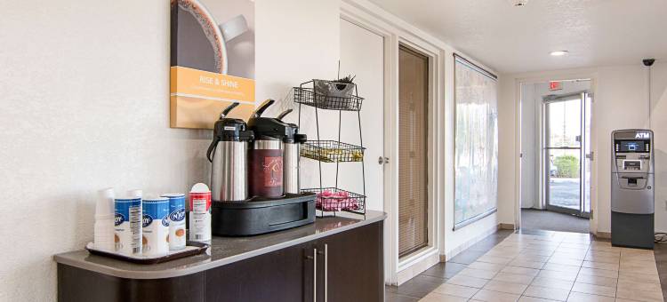 佛罗里达坦帕 - 博览会场 6 号汽车旅馆(Motel 6 - Tampa, FL - Fairgrounds)图片