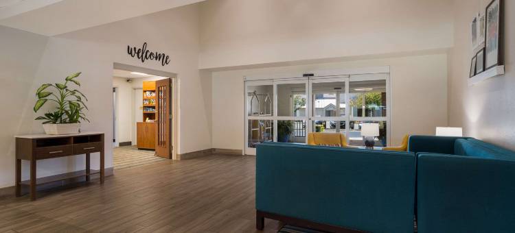 梅恩斯泰套房酒店威尔明顿 - 大学区(MainStay Suites Wilmington - University Area)图片